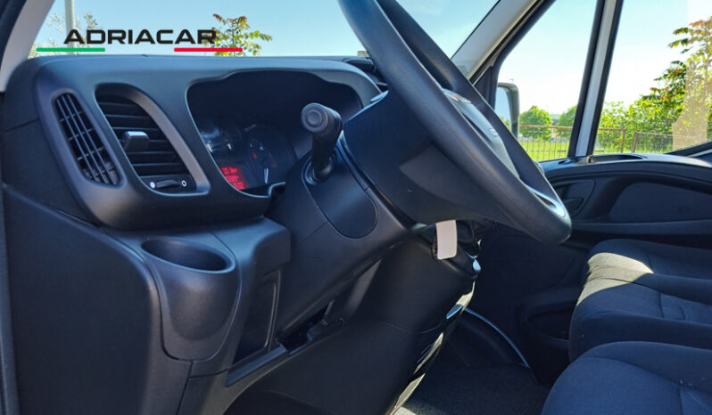 IVECO DAILY 35C14H pieno
