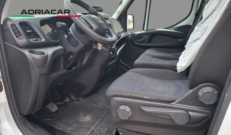 IVECO DAILY 35C16 pieno