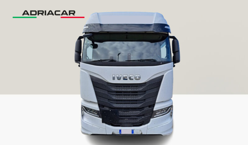 Iveco S-Way AS440S46T/P 2 LNG pieno